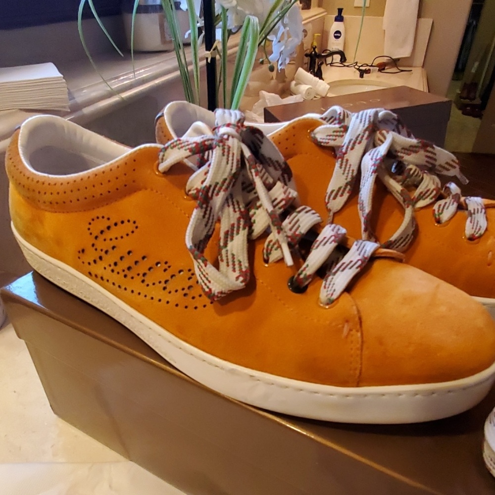 Gucci Sneakers***SOLD***